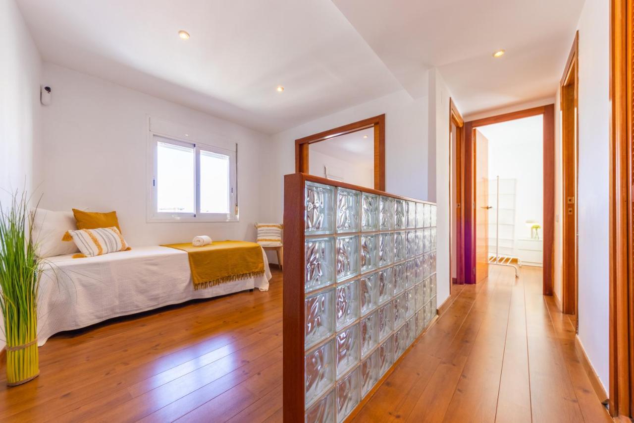 Wooow!!! Atic Centric Amb Terrassa Apartment ตาร์ราโกนา ภายนอก รูปภาพ